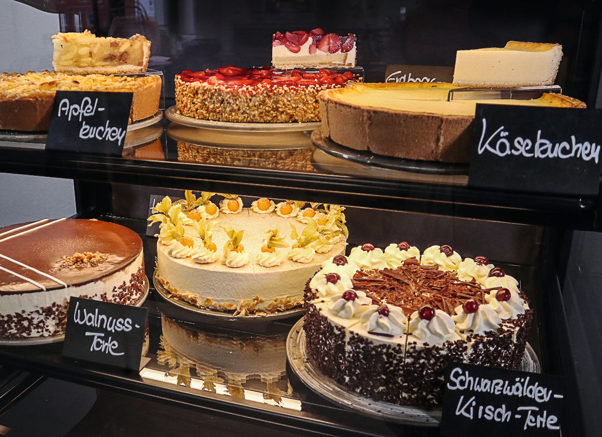 Veredelung von Kuchen und Torten