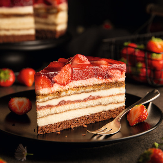 Erdbeer Tiramisu Torte