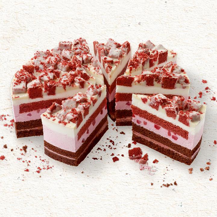 UNSERE PRACHTSTÜCKE Strawberry Crunch Torte, vorgeschnitten